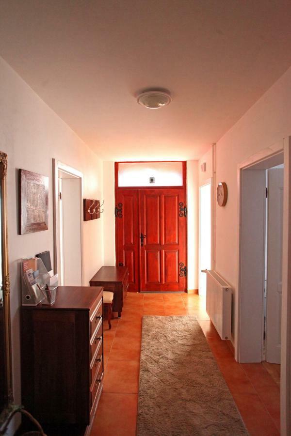 Villa Mons Aureus Popovac Dış mekan fotoğraf