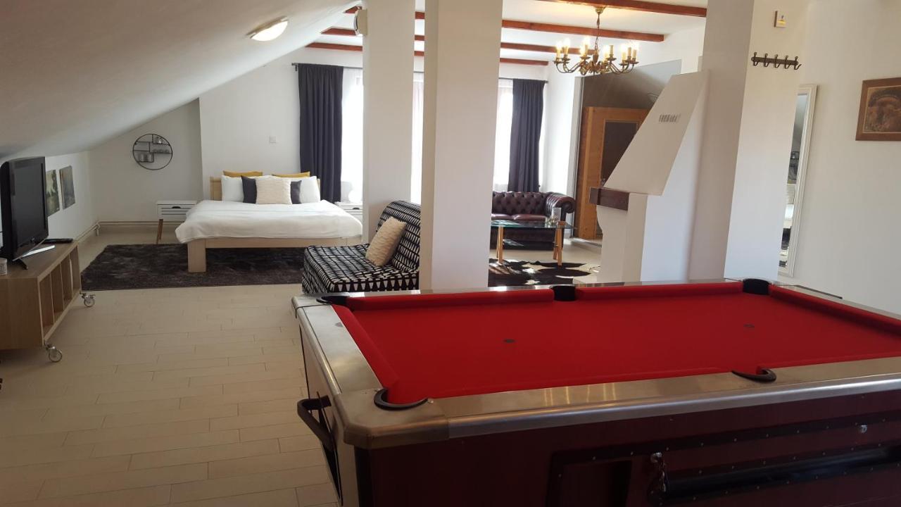 Villa Mons Aureus Popovac Dış mekan fotoğraf